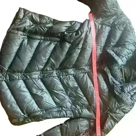 GAP womans down puffer jacket size xtra small in excellent condition - Picture 7 of 9